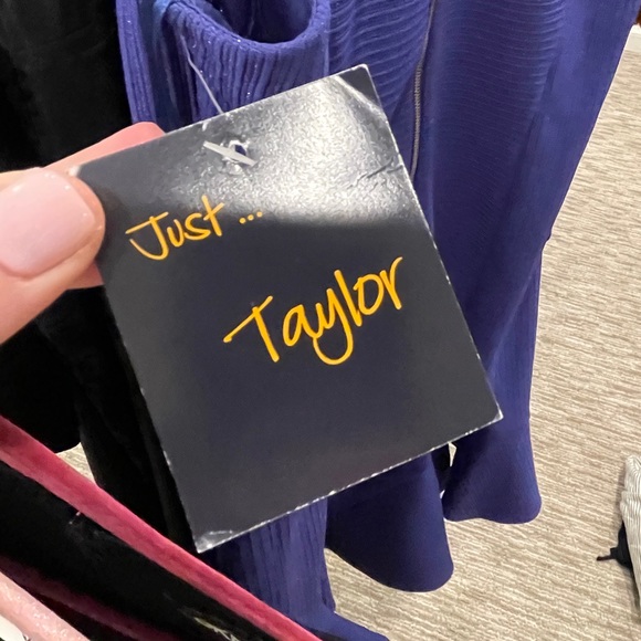 Just Taylor Blue Dress - Picture 3 of 5